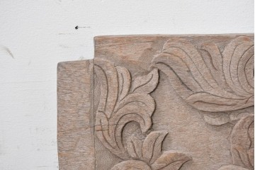 アジアンヴィンテージ建具　バリ　草花の彫刻が施された装飾パネル　(R-088861)