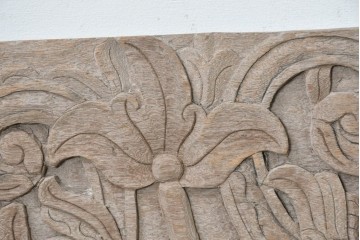 アジアンヴィンテージ建具　バリ　草花の彫刻が施された装飾パネル　(R-088861)