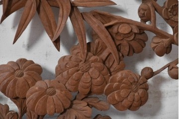 アンティーク建具　昭和初期　山本栄雲作　松竹梅と鳥の意匠が趣深い彫刻欄間2枚セット　(R-088865)