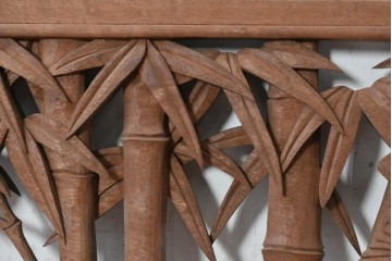 アンティーク建具　昭和初期　山本栄雲作　松竹梅と鳥の意匠が趣深い彫刻欄間2枚セット　(R-088865)