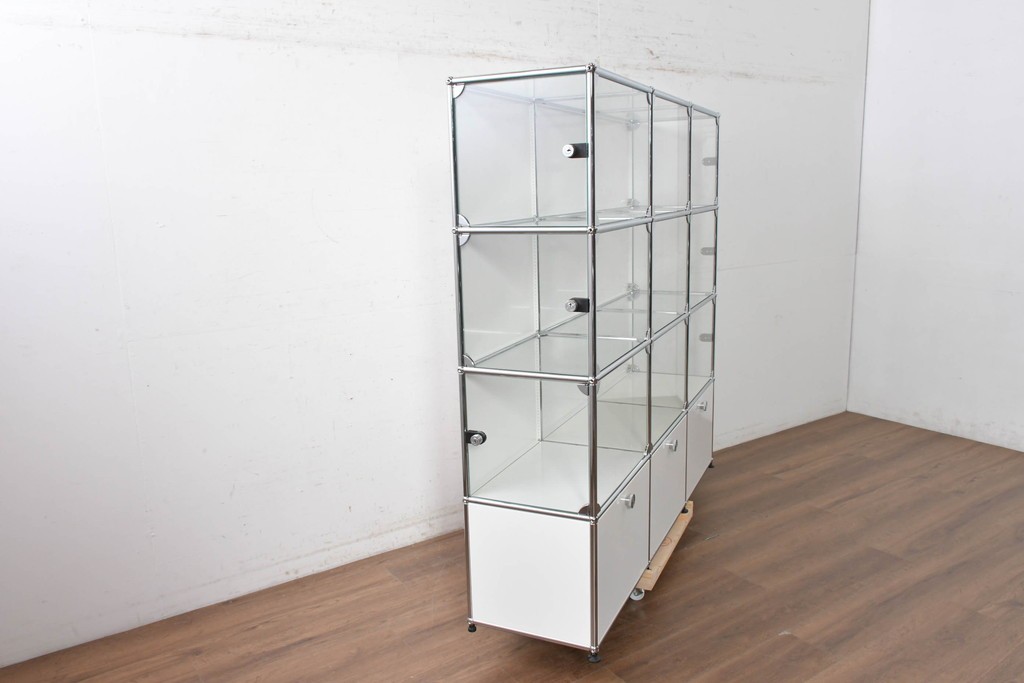 中古 スイス　美品　USMハラー(USM Haller)　モジュール構造の3列4段ガラスキャビネット　(R-088871)