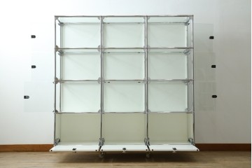 中古 　美品　スイス　USMハラー(USM Haller)　モジュール構造の3列4段ガラスキャビネット　(R-088871)