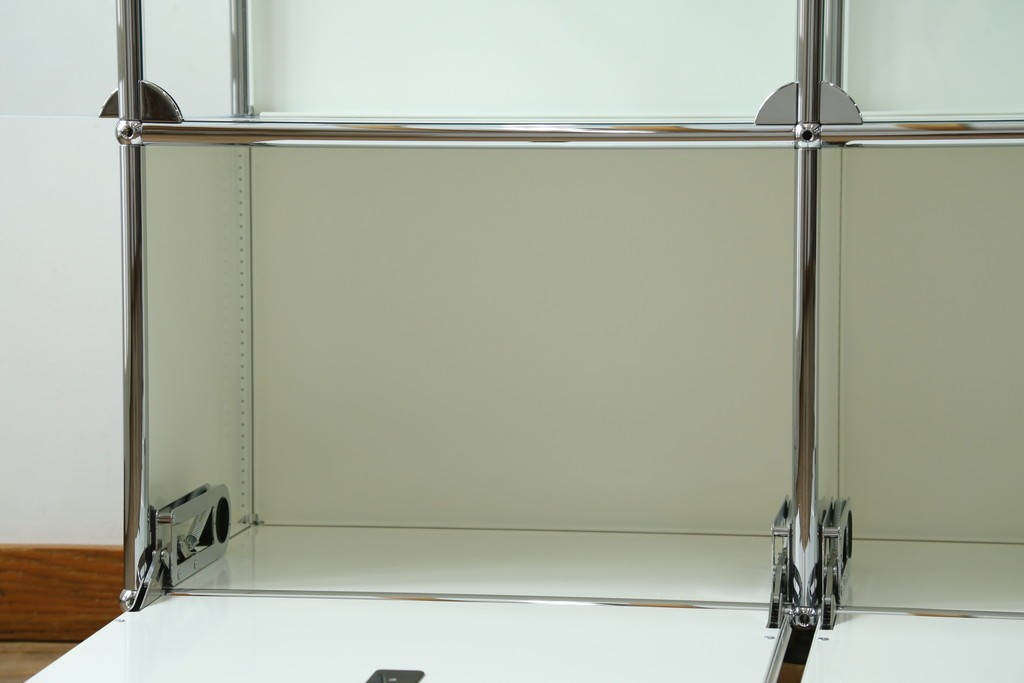 中古 　美品　スイス　USMハラー(USM Haller)　モジュール構造の3列4段ガラスキャビネット　(R-088871)