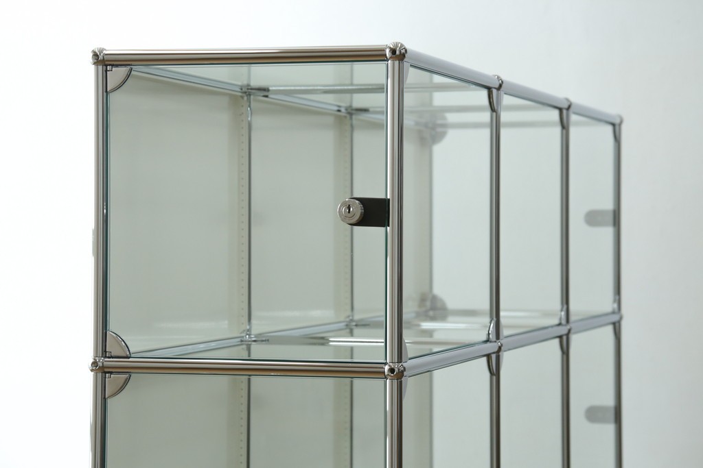 中古 　美品　スイス　USMハラー(USM Haller)　モジュール構造の3列4段ガラスキャビネット　(R-088871)