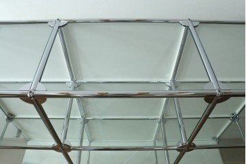 中古 　美品　スイス　USMハラー(USM Haller)　モジュール構造の3列4段ガラスキャビネット　(R-088871)
