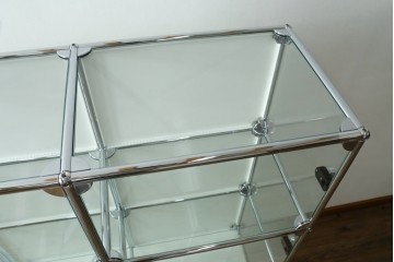 中古 　美品　スイス　USMハラー(USM Haller)　モジュール構造の3列4段ガラスキャビネット　(R-088871)