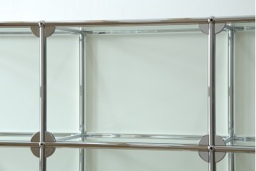 中古 　美品　スイス　USMハラー(USM Haller)　モジュール構造の3列4段ガラスキャビネット　(R-088871)