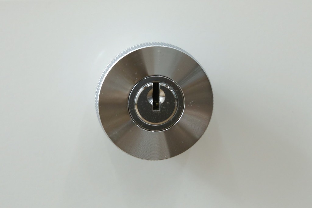 中古 　美品　スイス　USMハラー(USM Haller)　モジュール構造の3列4段ガラスキャビネット　(R-088871)