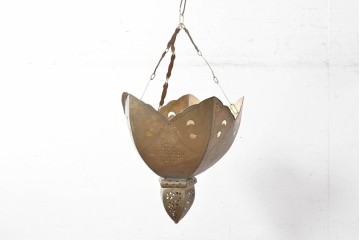 《引っ掛けシーリング式ペンダントライト加工費込み》　ヴィンテージ照明　真鍮製　透かし細工が美しい大振りな吊り下げ照明　(R-088886)