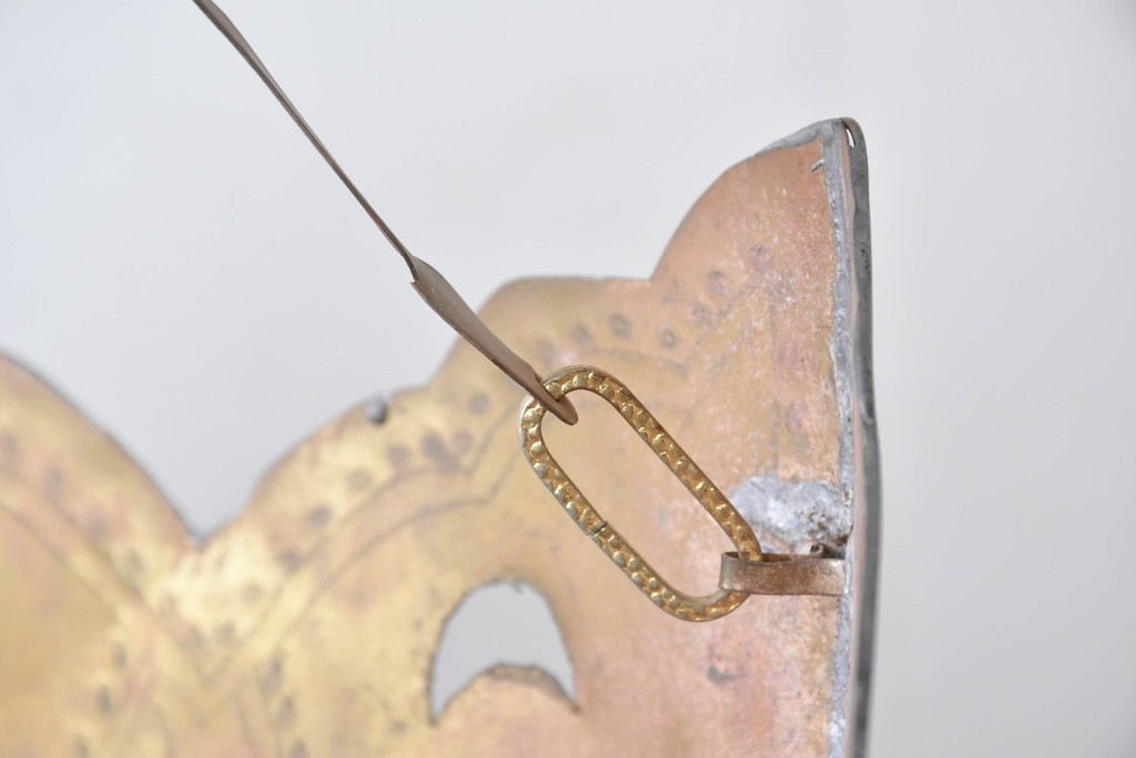 《引っ掛けシーリング式ペンダントライト加工費込み》　ヴィンテージ照明　真鍮製　透かし細工が美しい大振りな吊り下げ照明　(R-088886)