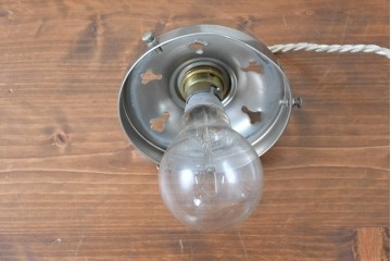 ヴィンテージ照明　イギリス　丸みのあるフォルムが愛らしい球体のペンダントライト　(R-088902)