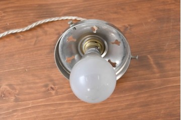 ヴィンテージ照明　イギリス　丸みのあるフォルムが愛らしい球体のペンダントライト　(R-088903)