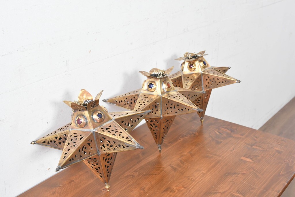 《引っ掛けシーリング式ペンダントライト加工費込み》　ヴィンテージ照明　アラビアンな雰囲気を纏う星型フォルムのペンダントライト3個セット　(R-088912)