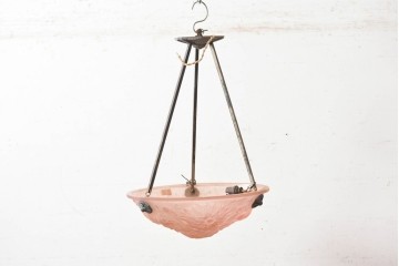 アンティーク照明　イギリス　花模様のピンクガラスが可憐な吊り下げ照明　(R-088914)