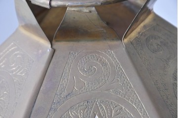 ヴィンテージ雑貨　真鍮製　星形の透かし模様が愛らしいキャンドルランタン　(R-088916)