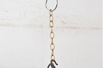 イギリスアンティーク　レリーフ(陽刻)の陰影が美しいペンダントライト　(R-088923)