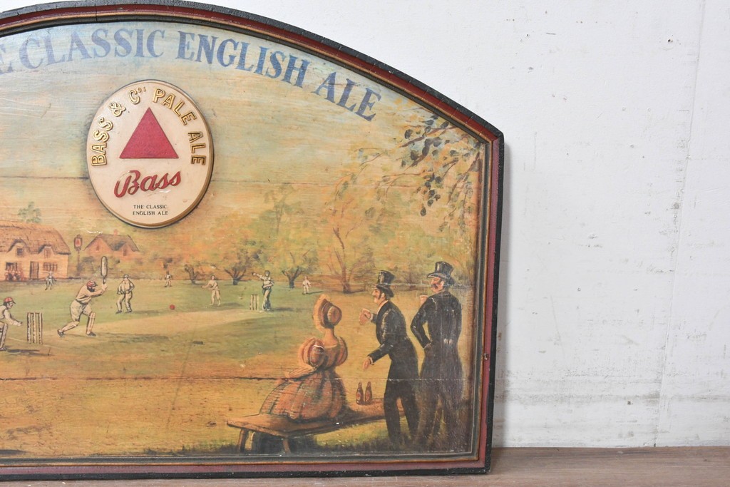 イギリスアンティーク　希少　著名工房作品　英国伝統サインペイント　Bass & Co's PALE ALE(バスペールエール)　クリケット風景が味わい深い立体パブサイン　(R-088942)