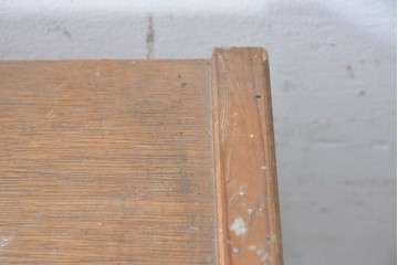 和製ヴィンテージ　ナラ材　すっきりとしたモダンデザインの7段サイドチェスト　(R-088953)