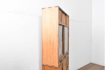 和製ヴィンテージ　昭和中期　無垢材　職人の手仕事が光る黒柿材と欅材の茶箪笥　(R-088954)