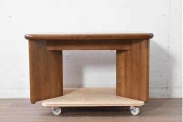 和製ヴィンテージ　ナラ材　小振りでしっかりとした作りのセンターテーブル　(R-088957)
