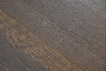 和製ヴィンテージ　ナラ材　小振りでしっかりとした作りのセンターテーブル　(R-088957)