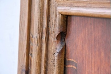 イギリスヴィンテージ　アンティーク調　食器棚の中を覗き込んだようなだまし絵額装　(R-088958)
