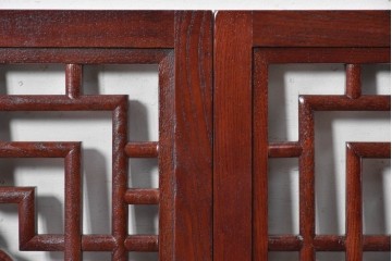 中古建具　中国　美品　タモ材　幾何学模様が美しい中国格子パネル4枚セット　(R-088961)