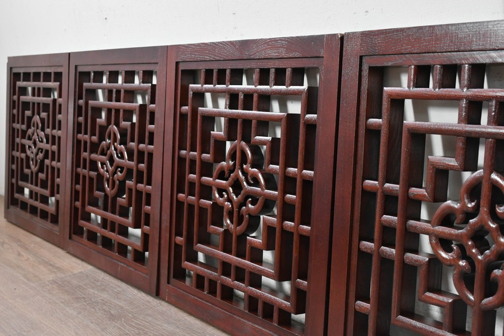 中古建具　中国　美品　タモ材　幾何学模様が美しい中国格子パネル4枚セット　(R-088961)