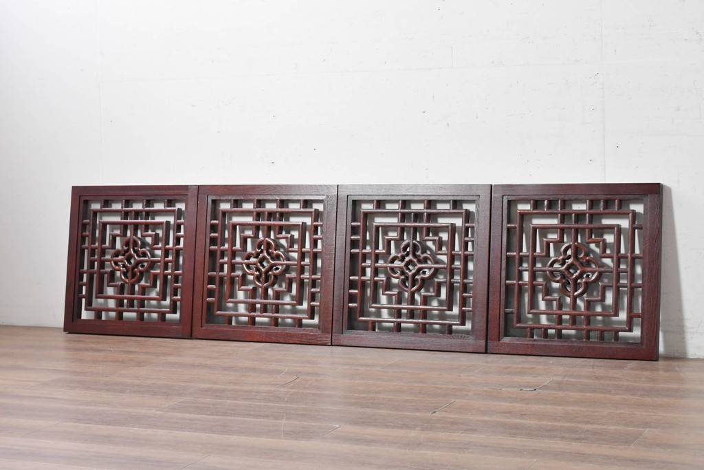 中古建具　中国　美品　タモ材　幾何学模様が美しい中国格子パネル4枚セット　(R-088962)