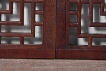 中古建具　中国　美品　タモ材　幾何学模様が美しい中国格子パネル4枚セット　(R-088962)