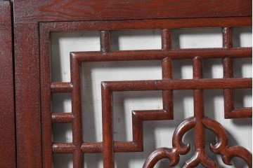 中古建具　中国　美品　タモ材　幾何学模様が美しい中国格子パネル4枚セット　(R-088962)