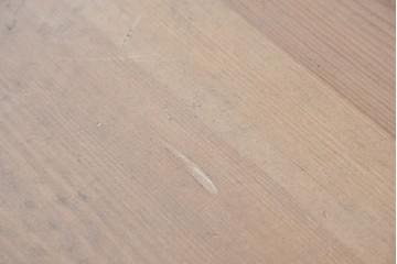 中古　希少な廃番品　THE PENNY WISE(ザ・ペニーワイズ)　パイン材　挽物脚がクラシカルなラウンドテーブル　(R-088965)