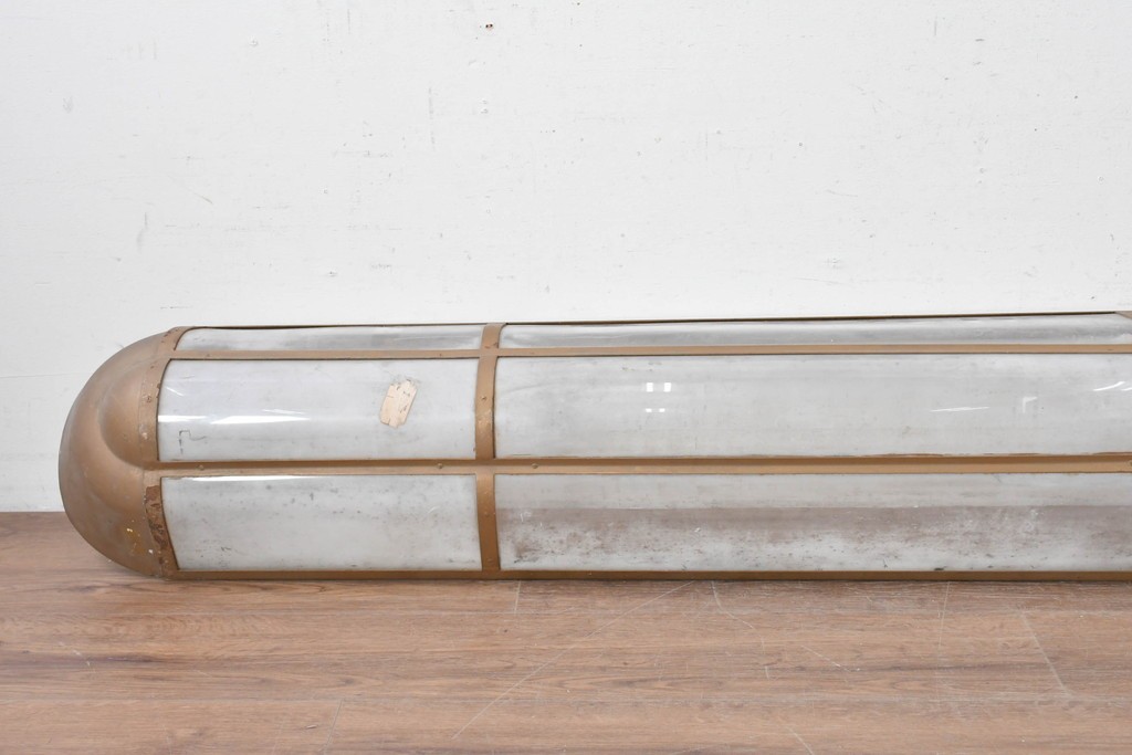 【簡易リペア限定品】　特大!!　幅1750mm　圧倒的な存在感を放つ無骨なフレームデザインの照明カバー　(R-088966)