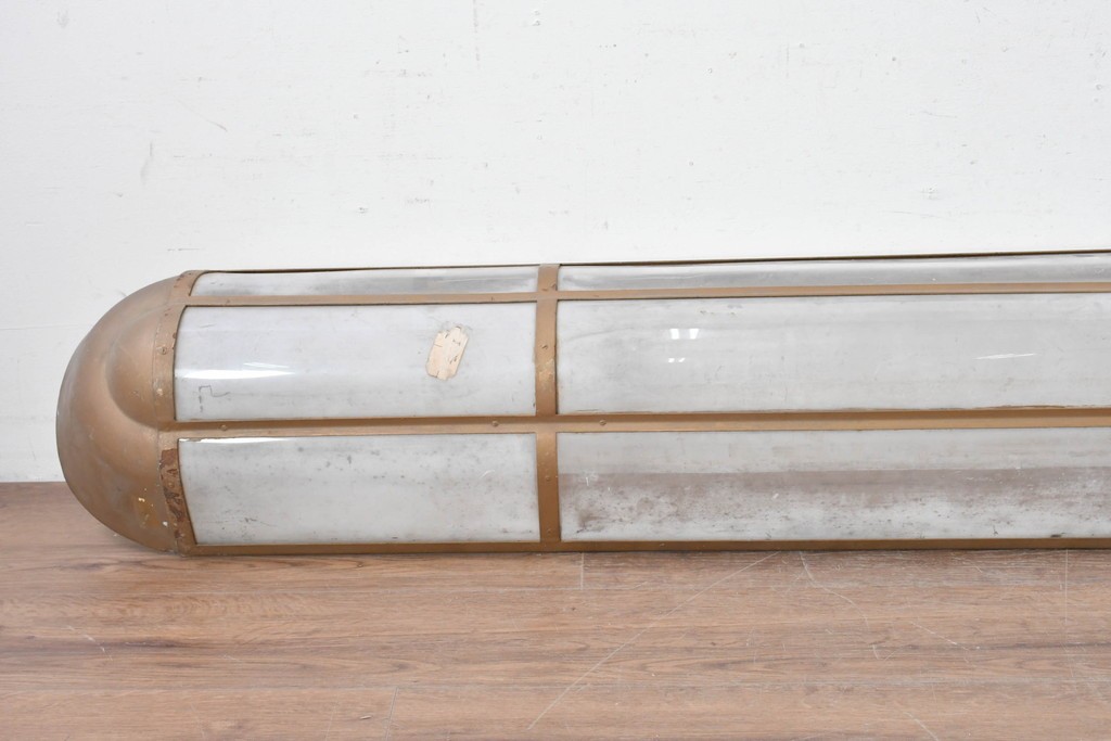 【簡易リペア限定品】　特大!!　幅1750mm　圧倒的な存在感を放つ無骨なフレームデザインの照明カバー　(R-088966)