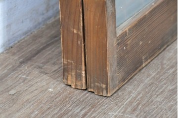 ヴィンテージ建具　昭和後期　繊細な格子が美しい片面ガラスの書院窓2枚セット　(R-088972)