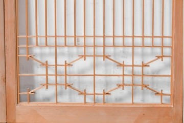 ヴィンテージ建具　昭和後期　組子細工が映える片面ガラス書院窓4枚セット　(R-088973)