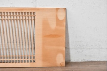 ヴィンテージ建具　昭和後期　すっきりとした縦格子が上品な筬欄間1枚　(R-088976)