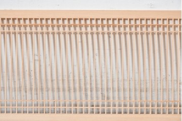 ヴィンテージ建具　昭和後期　すっきりとした縦格子が上品な筬欄間1枚　(R-088976)