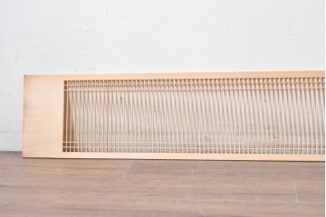 ヴィンテージ建具　昭和後期　すっきりとした縦格子が上品な筬欄間1枚　(R-088976)