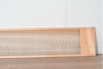 ヴィンテージ建具　昭和後期　すっきりとした縦格子が上品な筬欄間1枚　(R-088976)