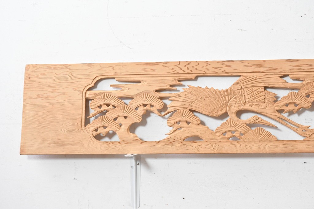 ヴィンテージ建具　昭和後期　鶴松図の彫刻があしらわれた彫刻欄間2枚セット　(R-088978)