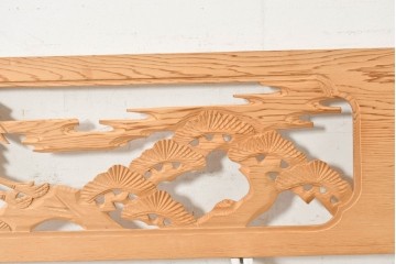 ヴィンテージ建具　昭和後期　鶴松図の彫刻があしらわれた彫刻欄間2枚セット　(R-088979)