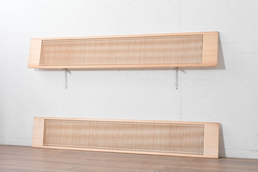ヴィンテージ建具　昭和後期　端正な縦格子が美しい筬欄間2枚セット　(R-088980)