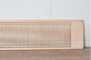 ヴィンテージ建具　昭和後期　端正な縦格子が美しい筬欄間2枚セット　(R-088980)