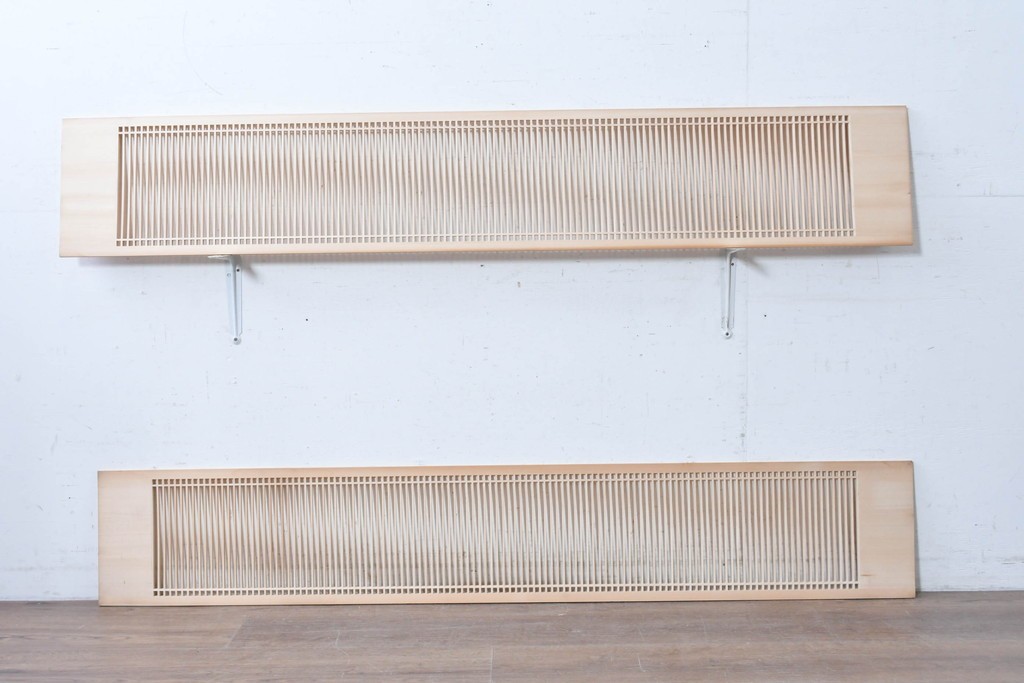 ヴィンテージ建具　昭和後期　端正な縦格子が美しい筬欄間2枚セット　(R-088980)