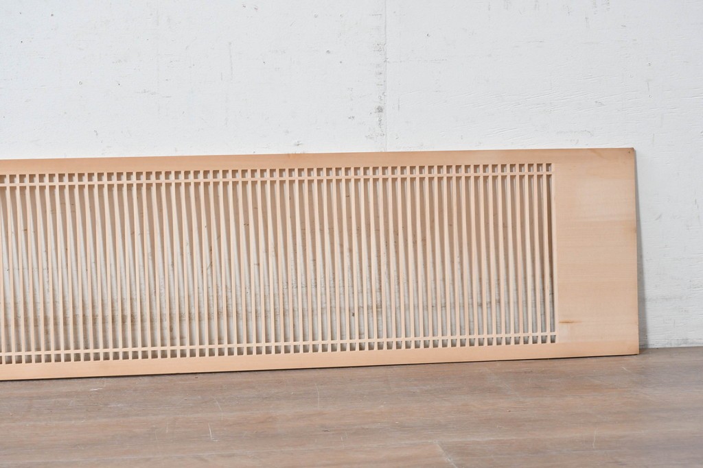 ヴィンテージ建具　昭和後期　端正な縦格子が美しい筬欄間2枚セット　(R-088980)