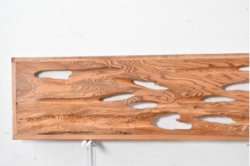 ヴィンテージ建具　昭和後期　屋久杉材　節穴を活かしたデザインが味わい深い欄間2枚セット　(R-088982)