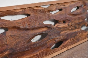 ヴィンテージ建具　昭和後期　屋久杉　節穴を活かしたデザインが趣深い欄間2枚セット　(R-088983)