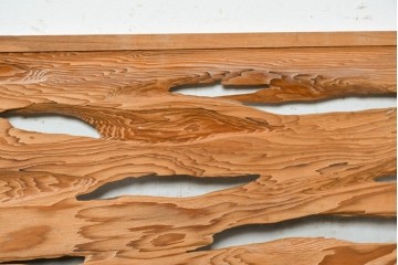 ヴィンテージ建具　昭和後期　屋久杉　節穴を活かしたデザインが味わい深い欄間2枚セット　(R-088985)