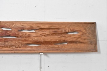 ヴィンテージ建具　昭和後期　屋久杉　節穴を活かしたデザインが味わい深い欄間2枚セット　(R-088985)